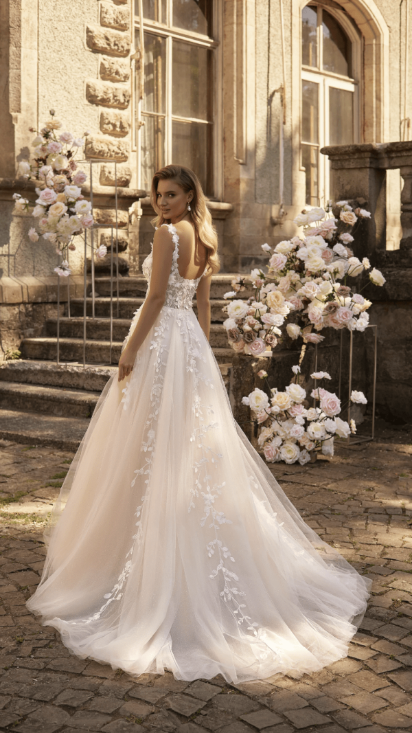 Love and Lace 2024 Wedding Dress Elegant Bridal Gowns